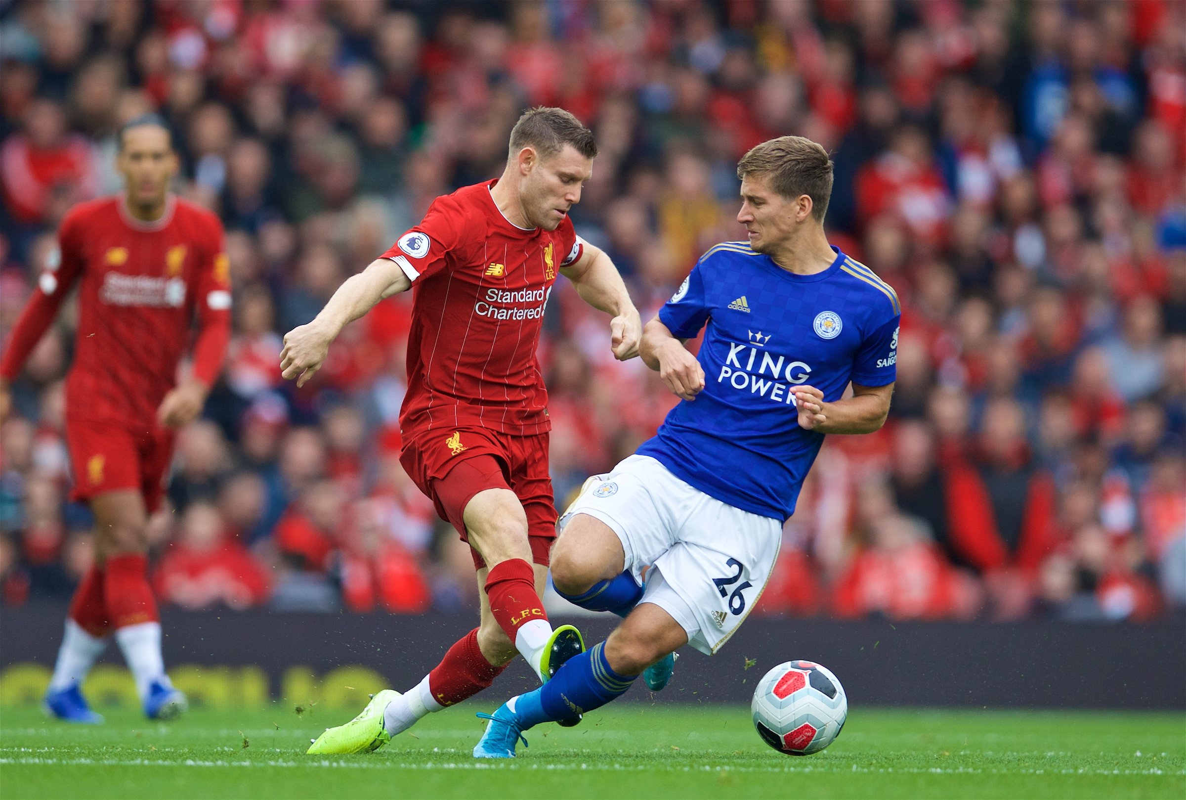 球迷对其竞 球迷对其竞